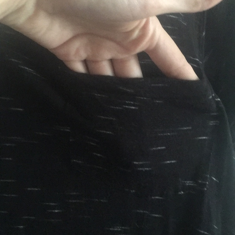 Hi low blouse - Picture 2 of 3